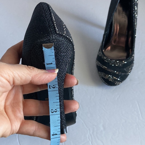 Bonnibel Sparkly Black Heels Size 6 - Picture 14 of 14